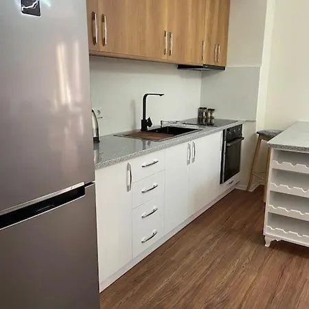 Apartment Lovely Access 2 Tirana