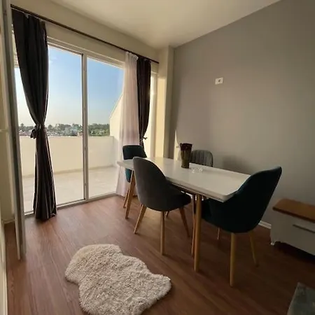 Apartment Lovely Access 2 *